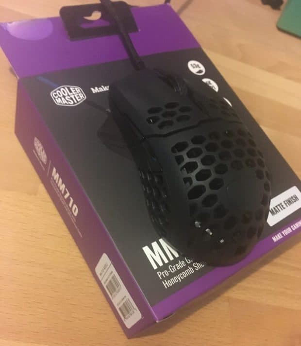 Cooler Master MM710 mouse on top of the box